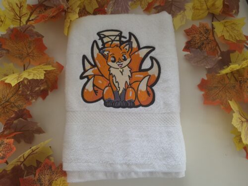 Serviette Brodée Renard à 9 Queues